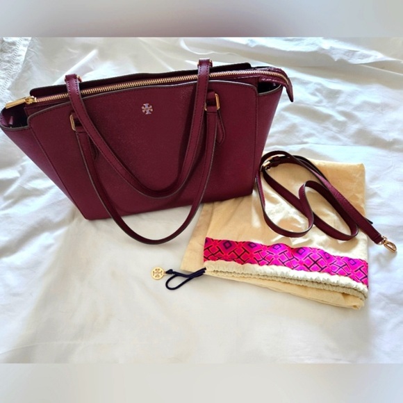 Tory Burch Handbags - Tory Burch Emmerson